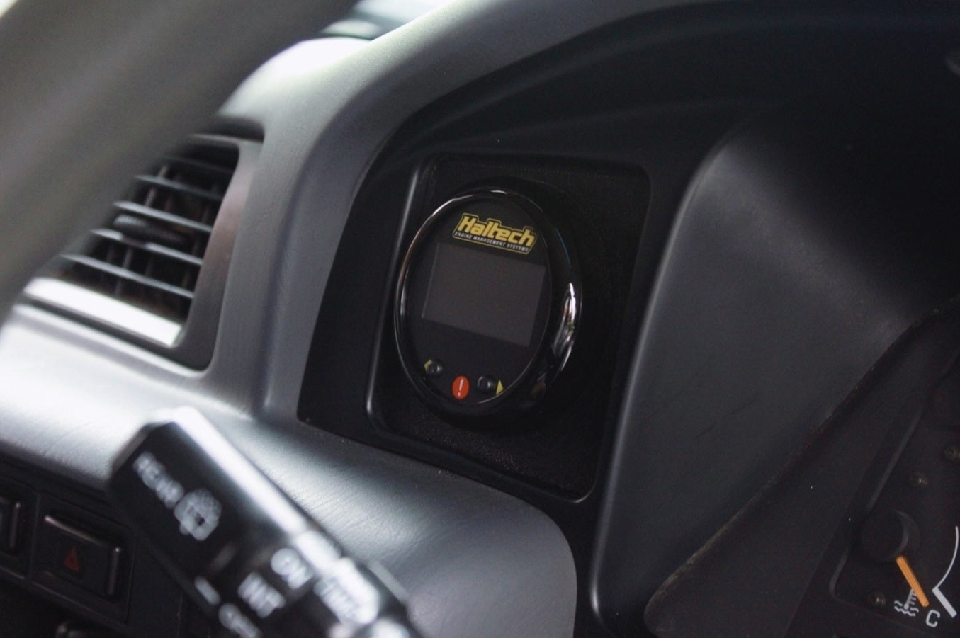 80 Series 52mm Gauge Mount - Air Vent Blanking plate
